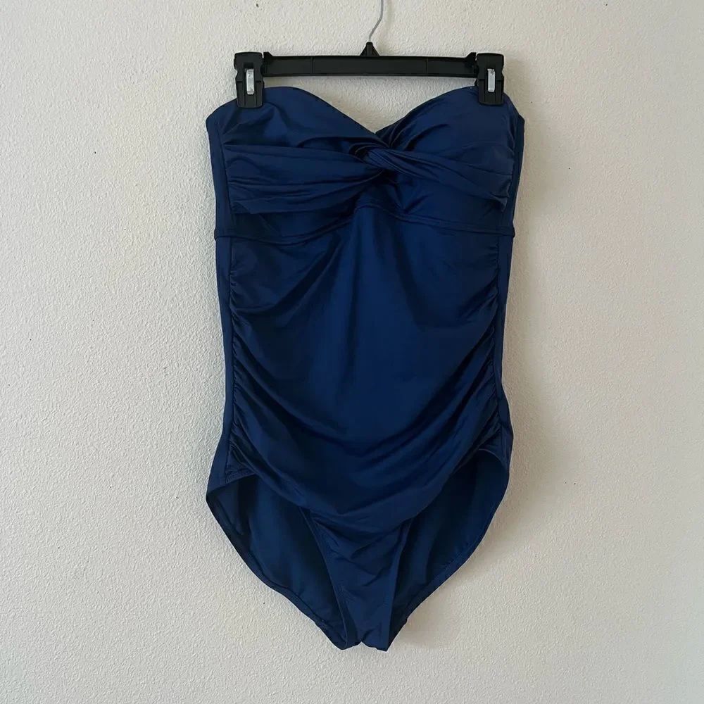 Сole by California Women Twist Front Shirred One Piece - Navy size 12